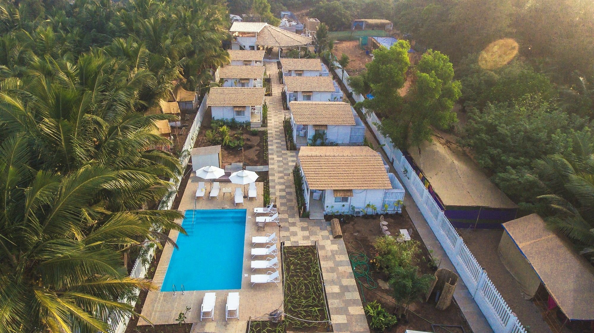 The White Resort Agonda Dış mekan fotoğraf